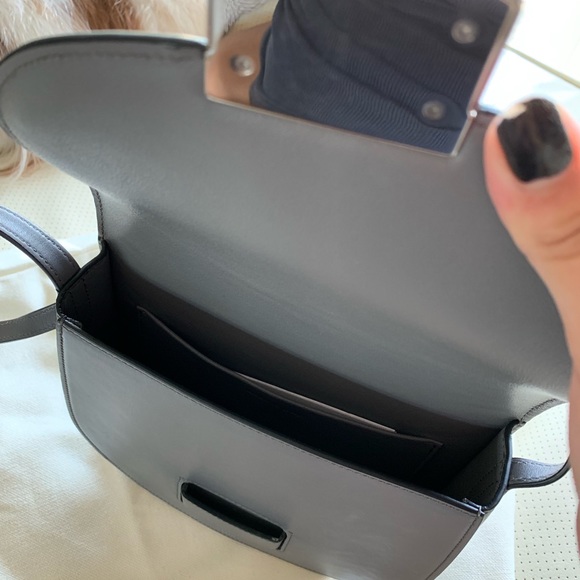 Hold for trade. - Picture 6 of 6